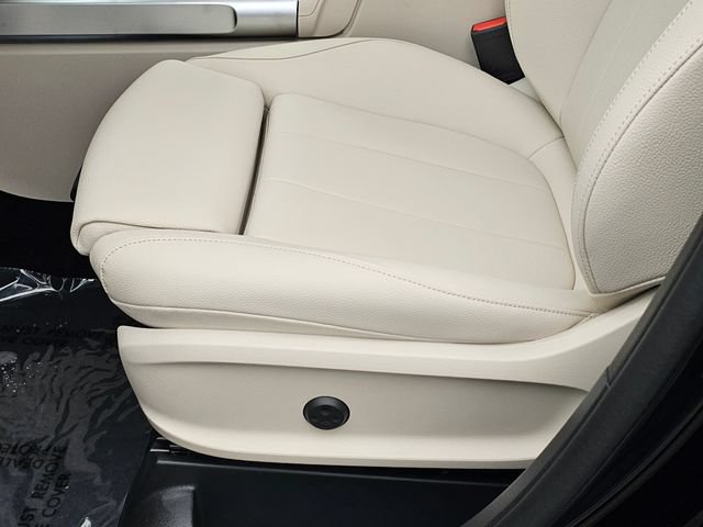 New 2026 Mercedes-Benz GLB 250 4MATIC image 18