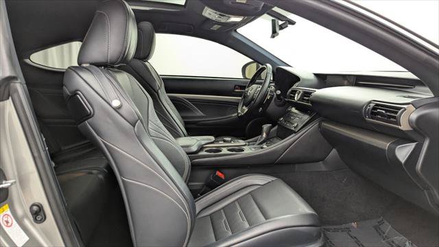 Used 2017 Lexus RC 200t F Sport RWD image 18