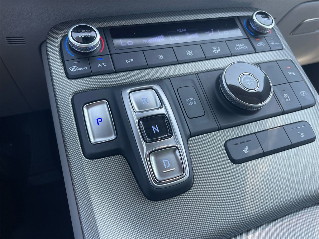 Used 2024 Hyundai Palisade SEL image 13