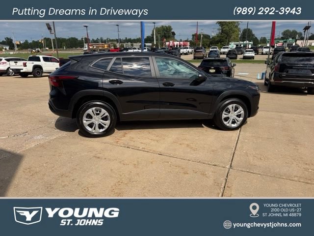 Certified 2024 Chevrolet Trax LS FWD image 7