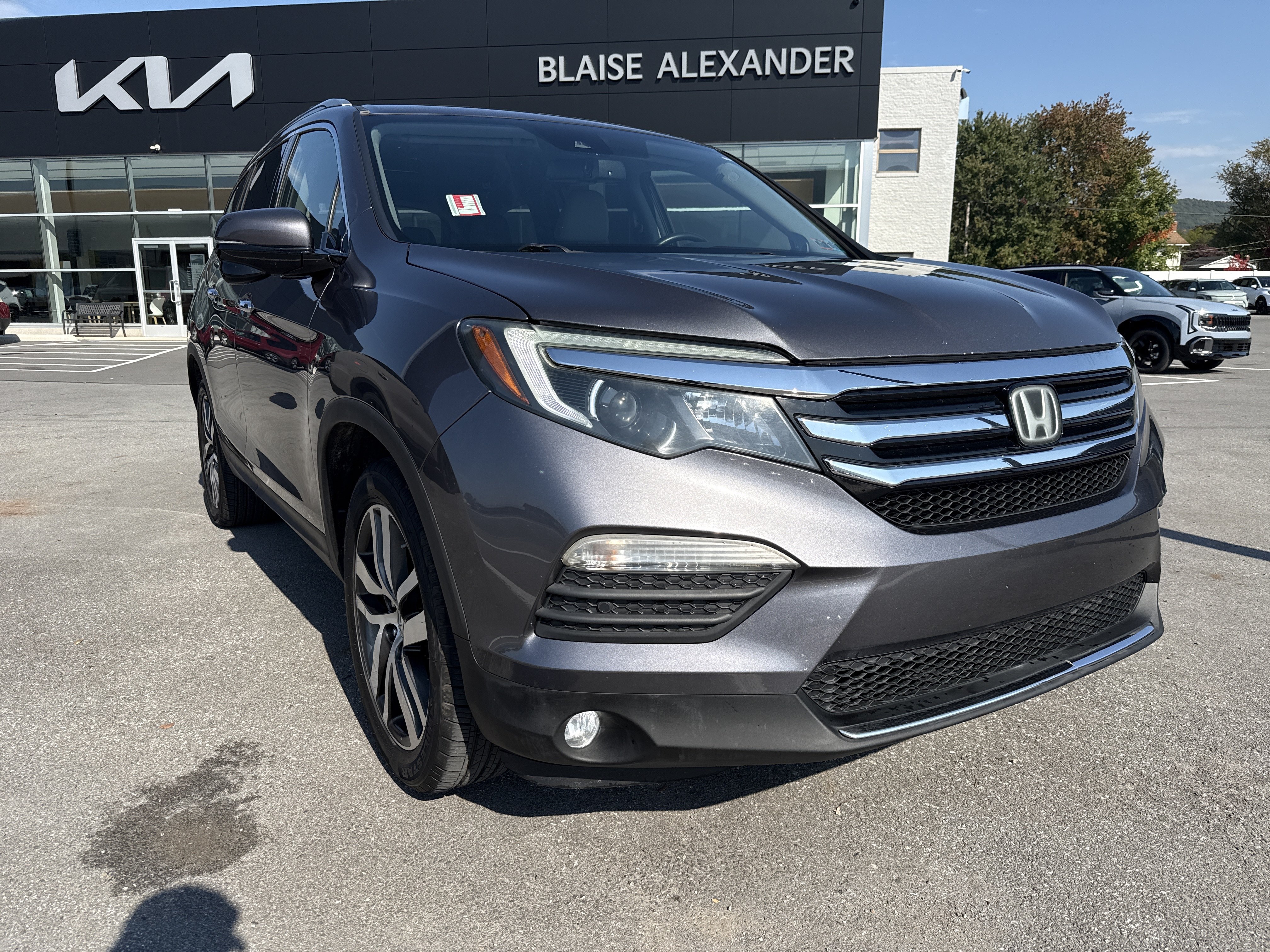 Used 2016 Honda Pilot Touring