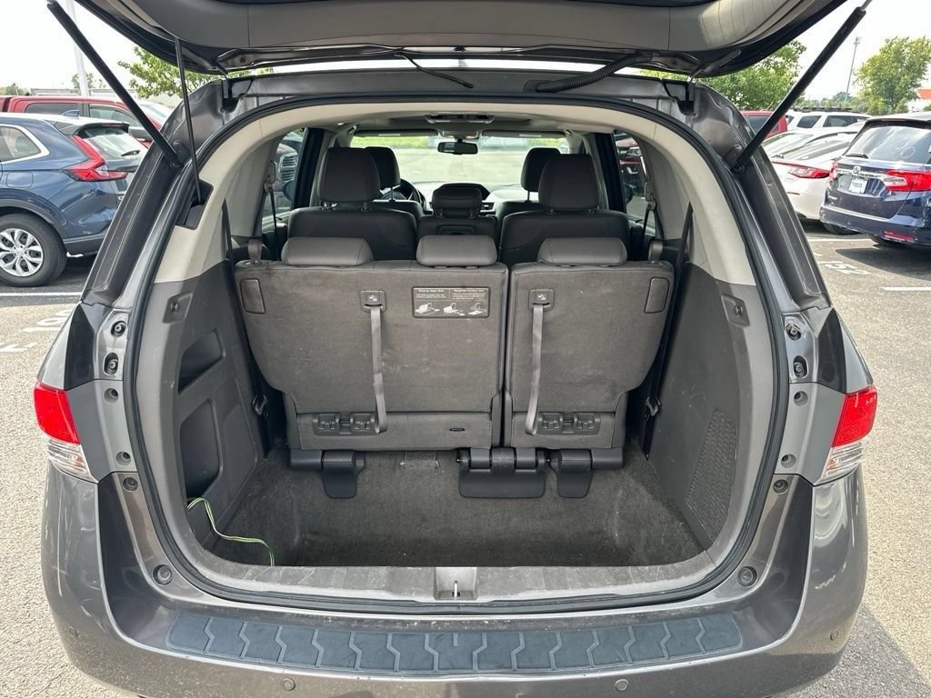 Used 2016 Honda Odyssey Touring image 11