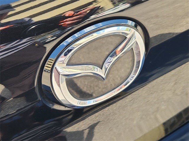 Used 2022 MAZDA MAZDA3 s image 31