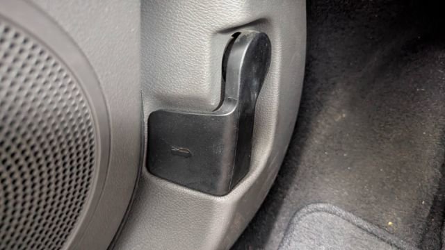 Used 2020 Ford Transit Connect XLT image 33