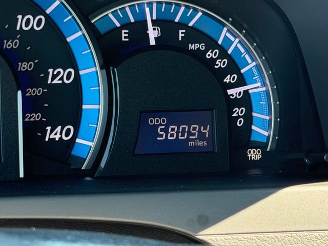 Used 2013 Toyota Camry LE FWD image 23