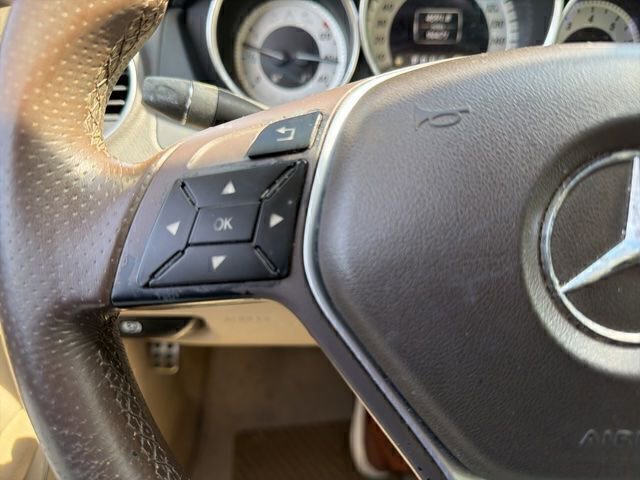 Used 2012 Mercedes-Benz C 250 Sedan image 10