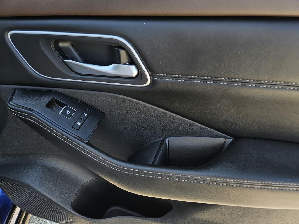 Certified 2021 Nissan Rogue SL FWD image 7