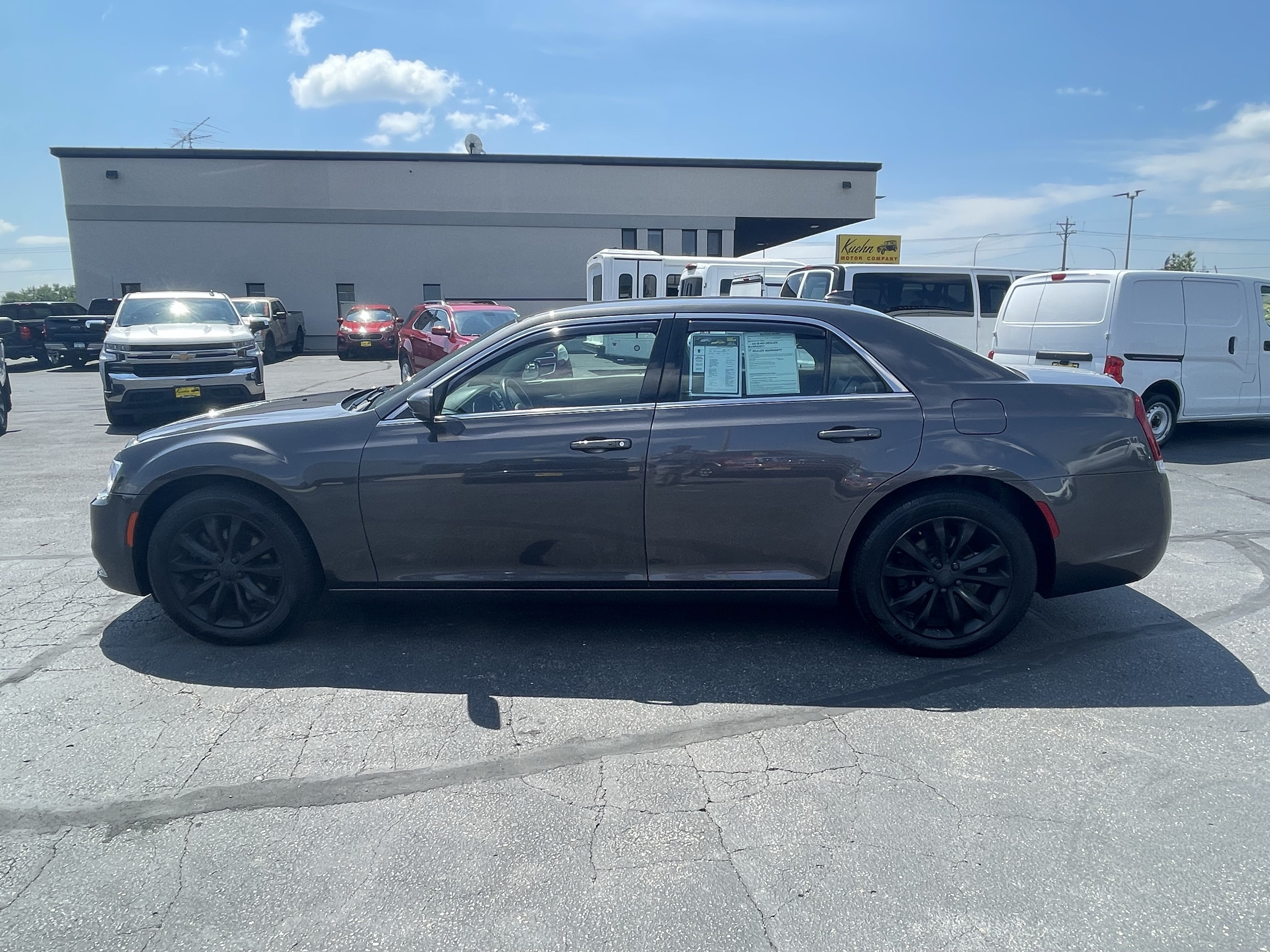 Used 2015 Chrysler 300 Limited AWD/4WD image 5