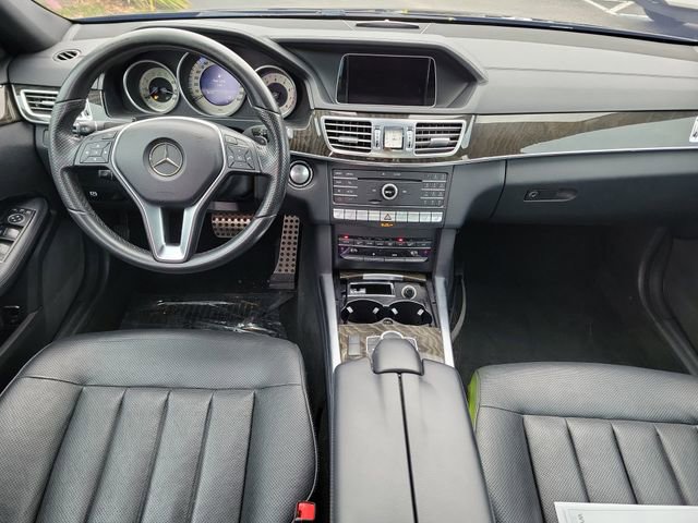 Used 2016 Mercedes-Benz E 400 Sedan image 12