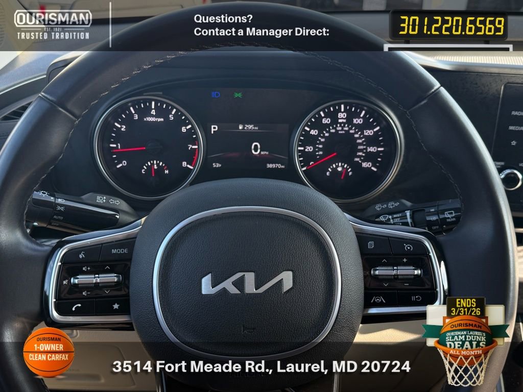 Used 2024 Kia Carnival LX image 20