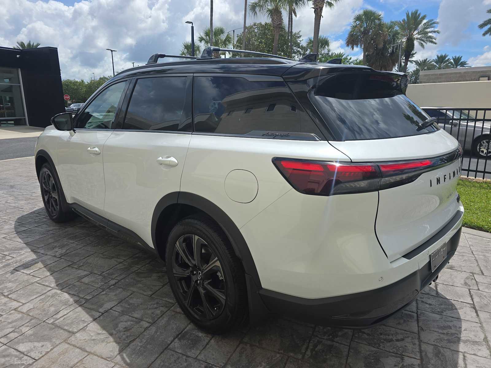New 2026 INFINITI QX60 Autograph w/ Autograph Tech Package image 8