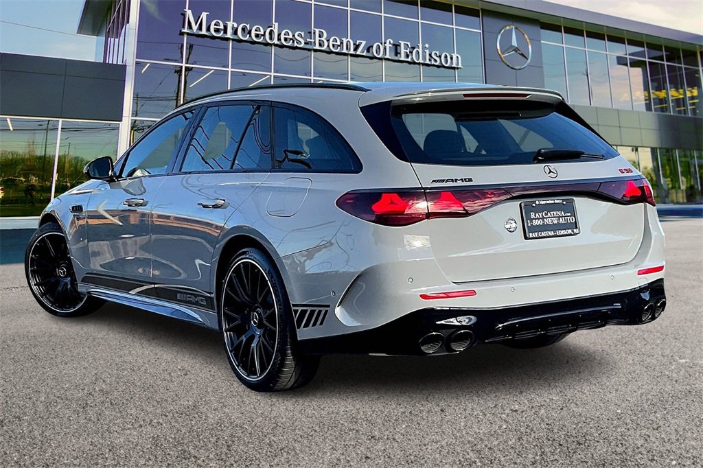 New 2026 Mercedes-Benz E 53 AMG 4MATIC Sedan image 3