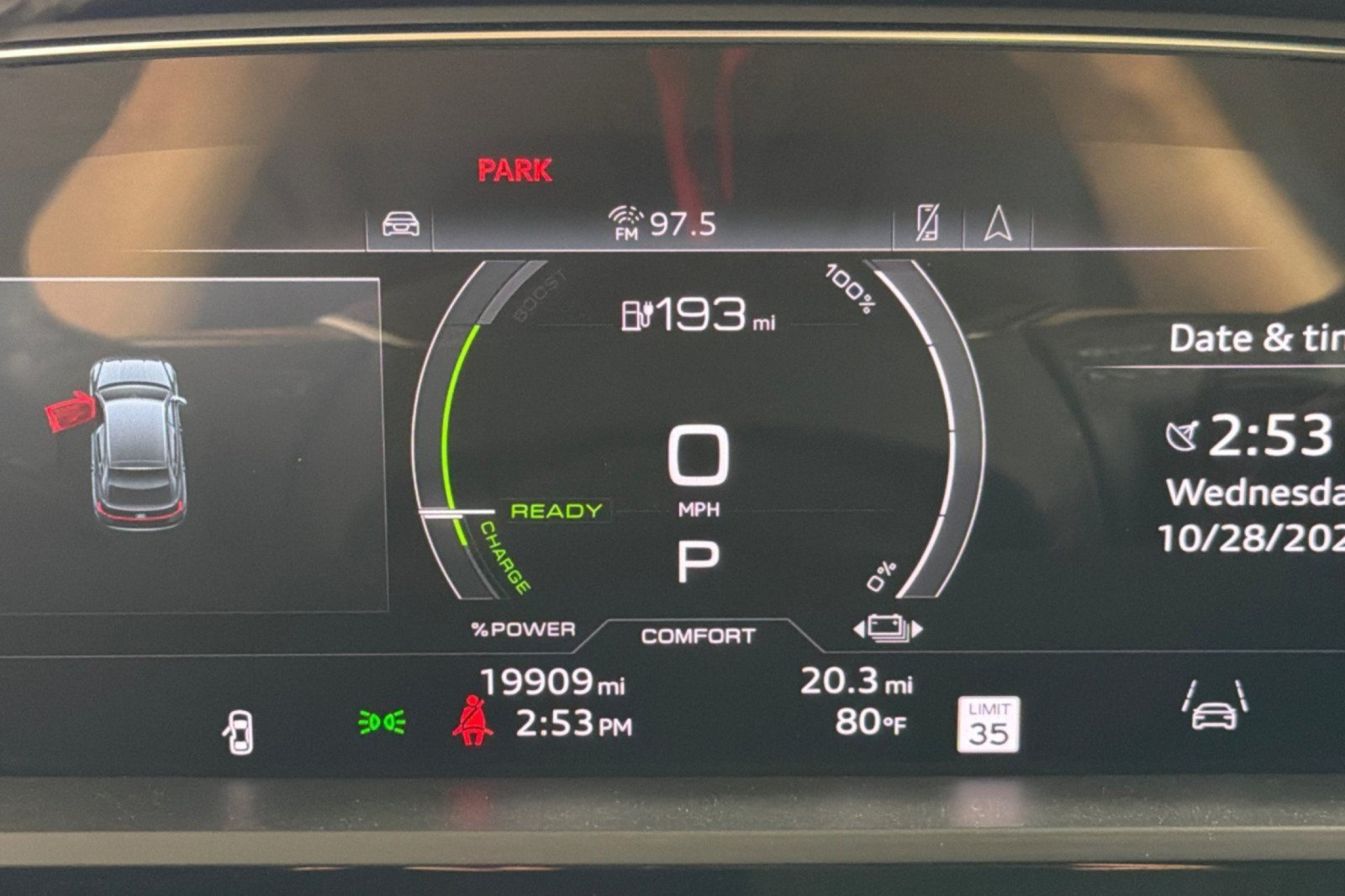 Used 2024 Audi Q8 e-tron Premium Plus AWD/4WD image 22