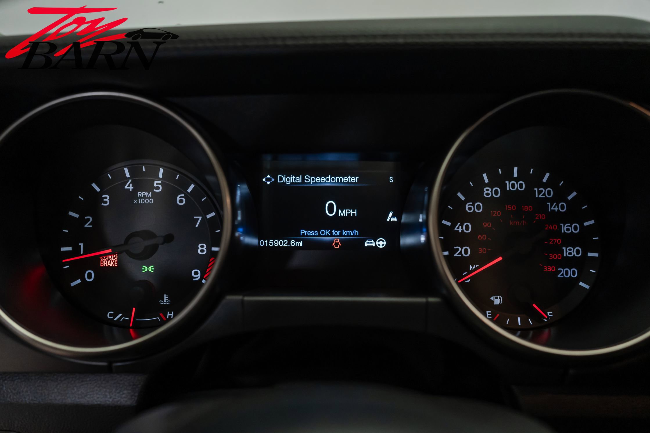 Used 2016 Ford Mustang Shelby GT350 w/ Technology Package image 33