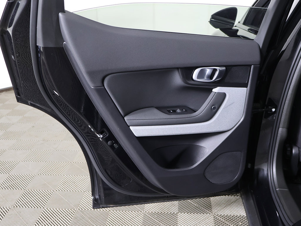Used 2024 Polestar Polestar 2 AWD/4WD image 25