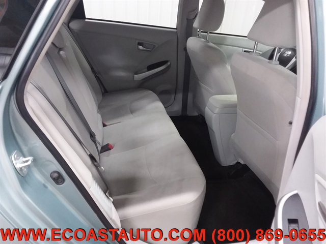 Used 2014 Toyota Prius Two FWD image 15