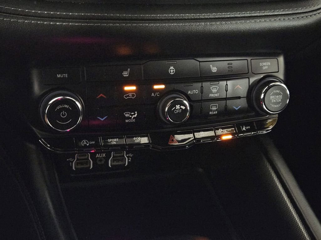 Used 2022 Dodge Durango GT image 15