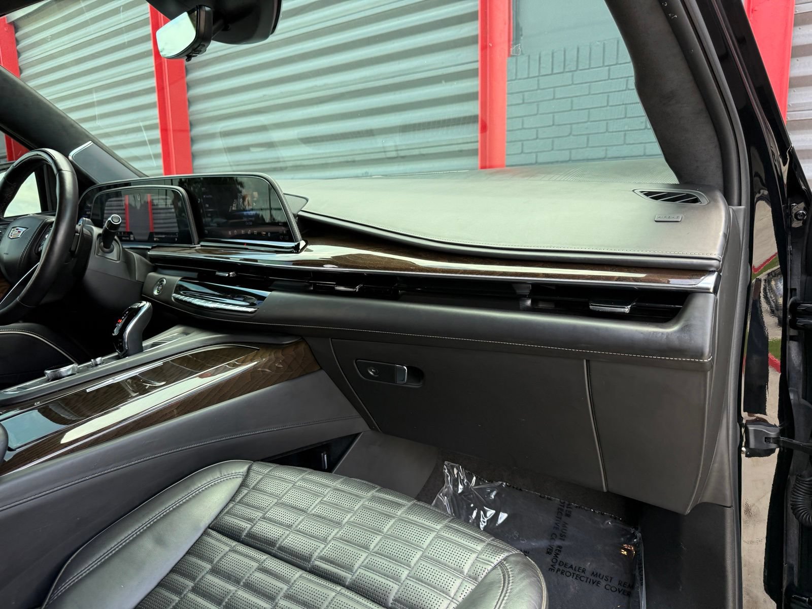 Used 2023 Cadillac Escalade Sport Platinum RWD image 40