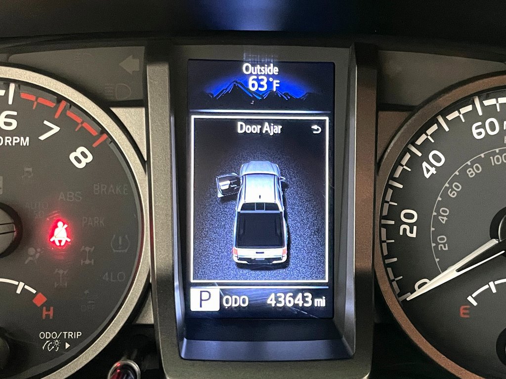 Used 2023 Toyota Tacoma TRD Off-Road image 25