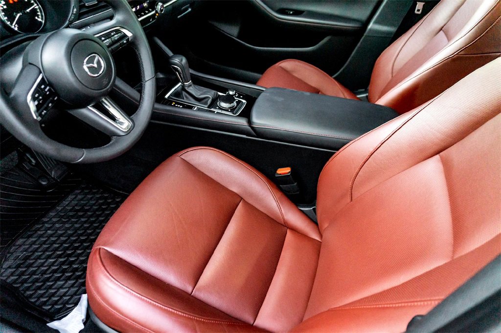 Used 2025 MAZDA MAZDA3 s image 14