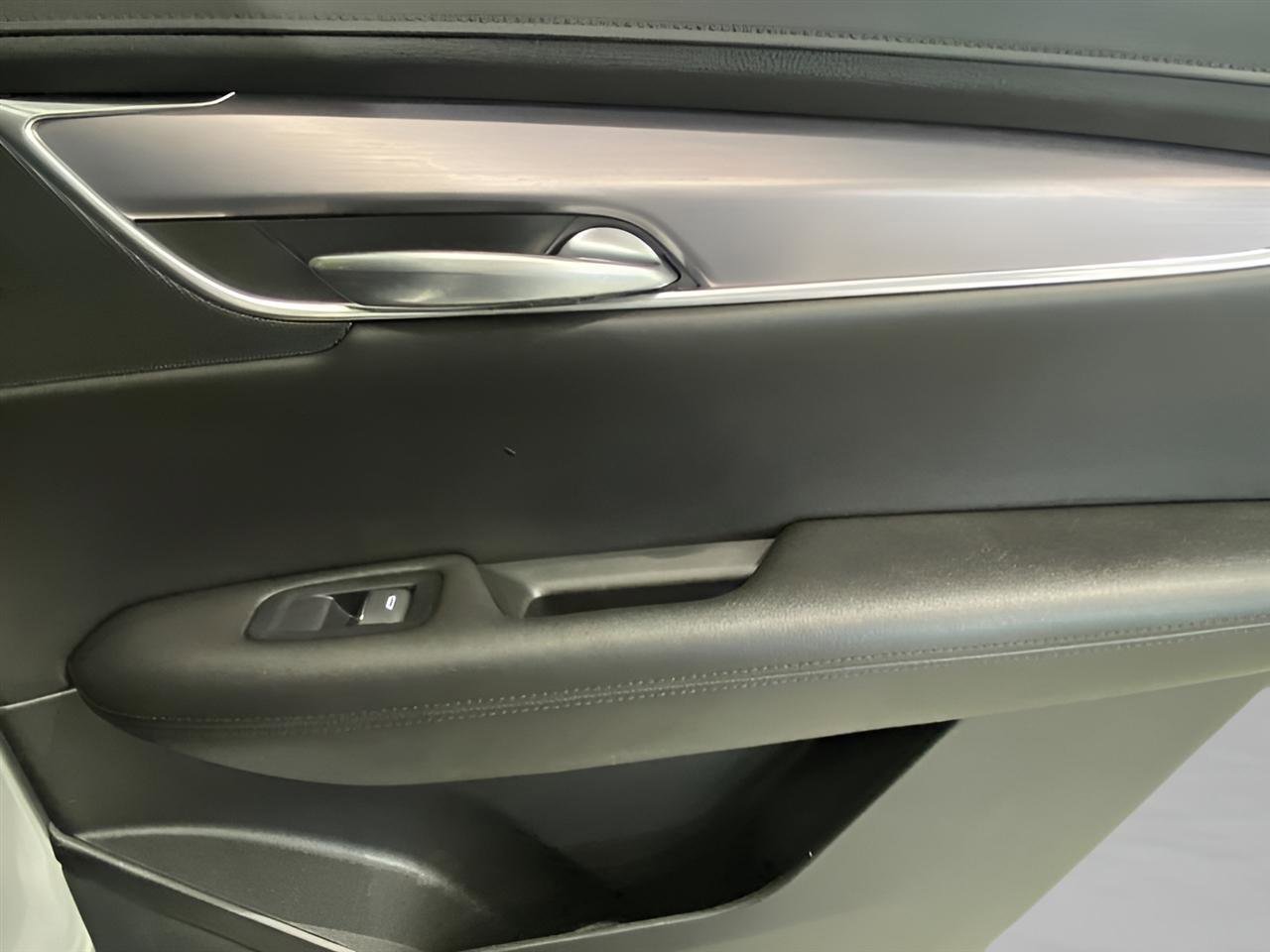 Used 2019 Cadillac XT5 Luxury AWD/4WD image 22