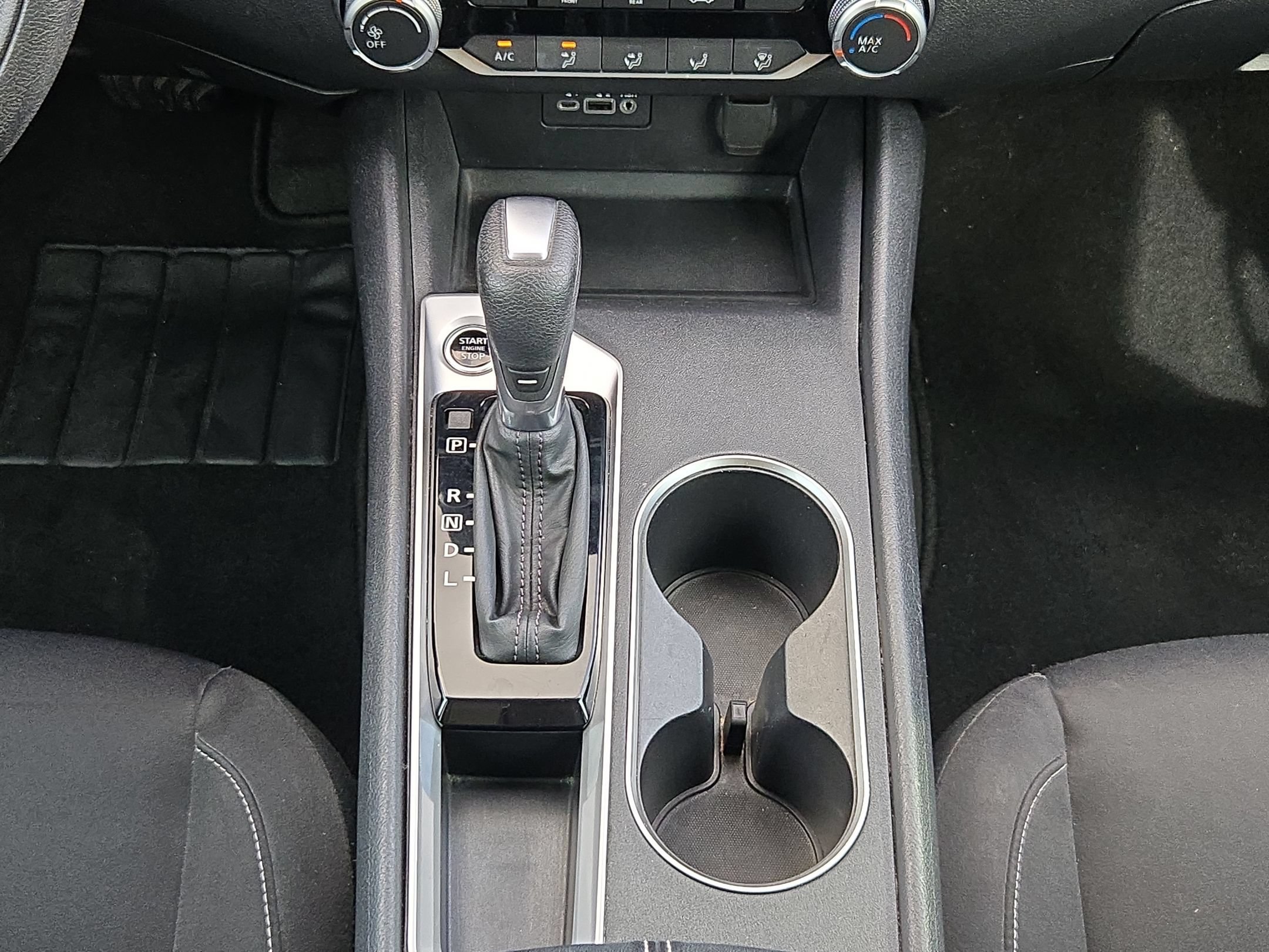 Used 2022 Nissan Altima 2.5 SV FWD image 19