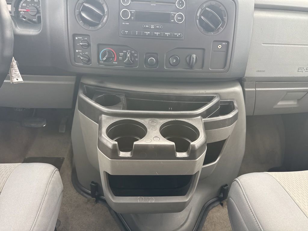 Used 2012 Ford E-150 and Econoline 150 XLT image 15