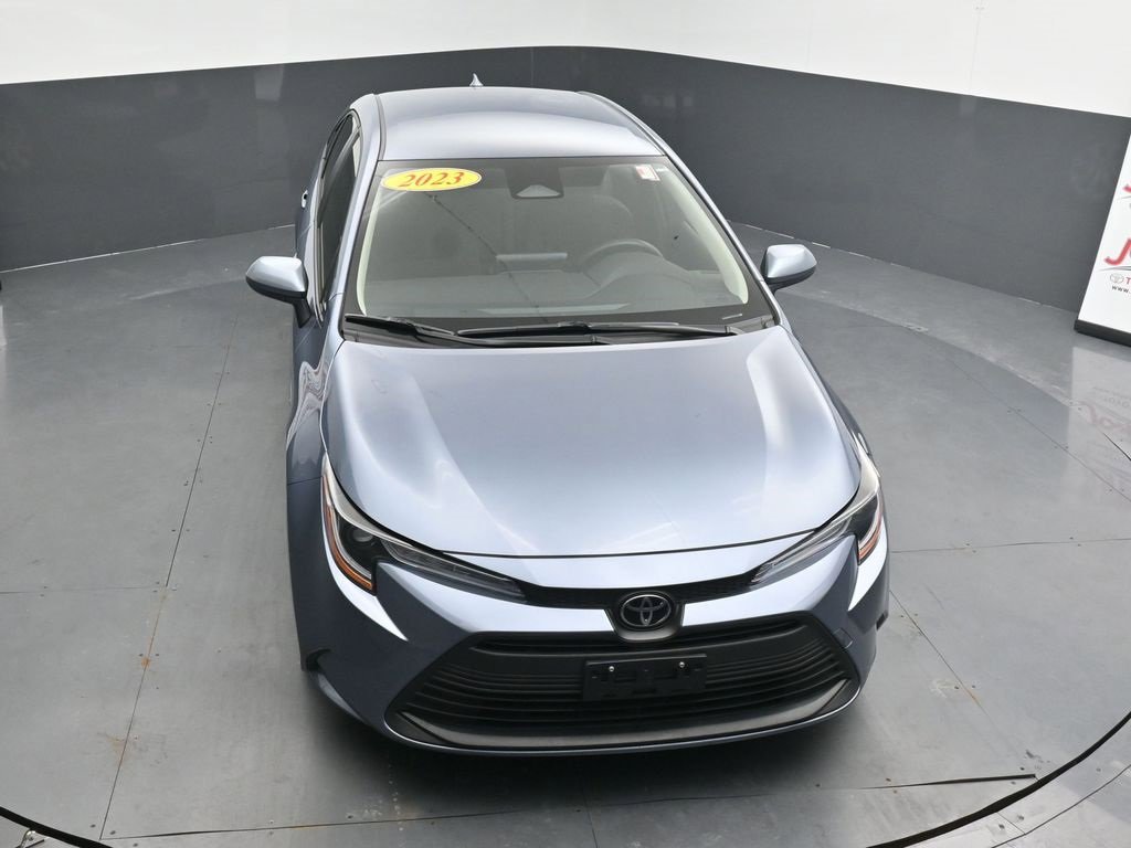 Used 2023 Toyota Corolla LE image 26