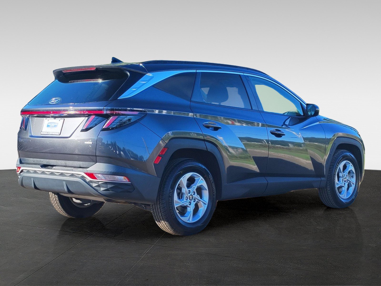 Certified 2023 Hyundai Tucson SEL AWD/4WD image 5