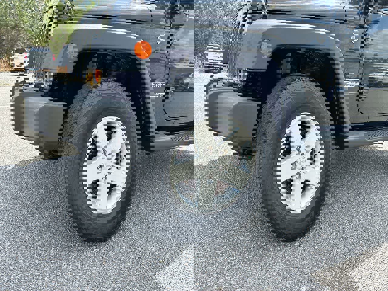 Used 2013 Jeep Wrangler Sport image 29