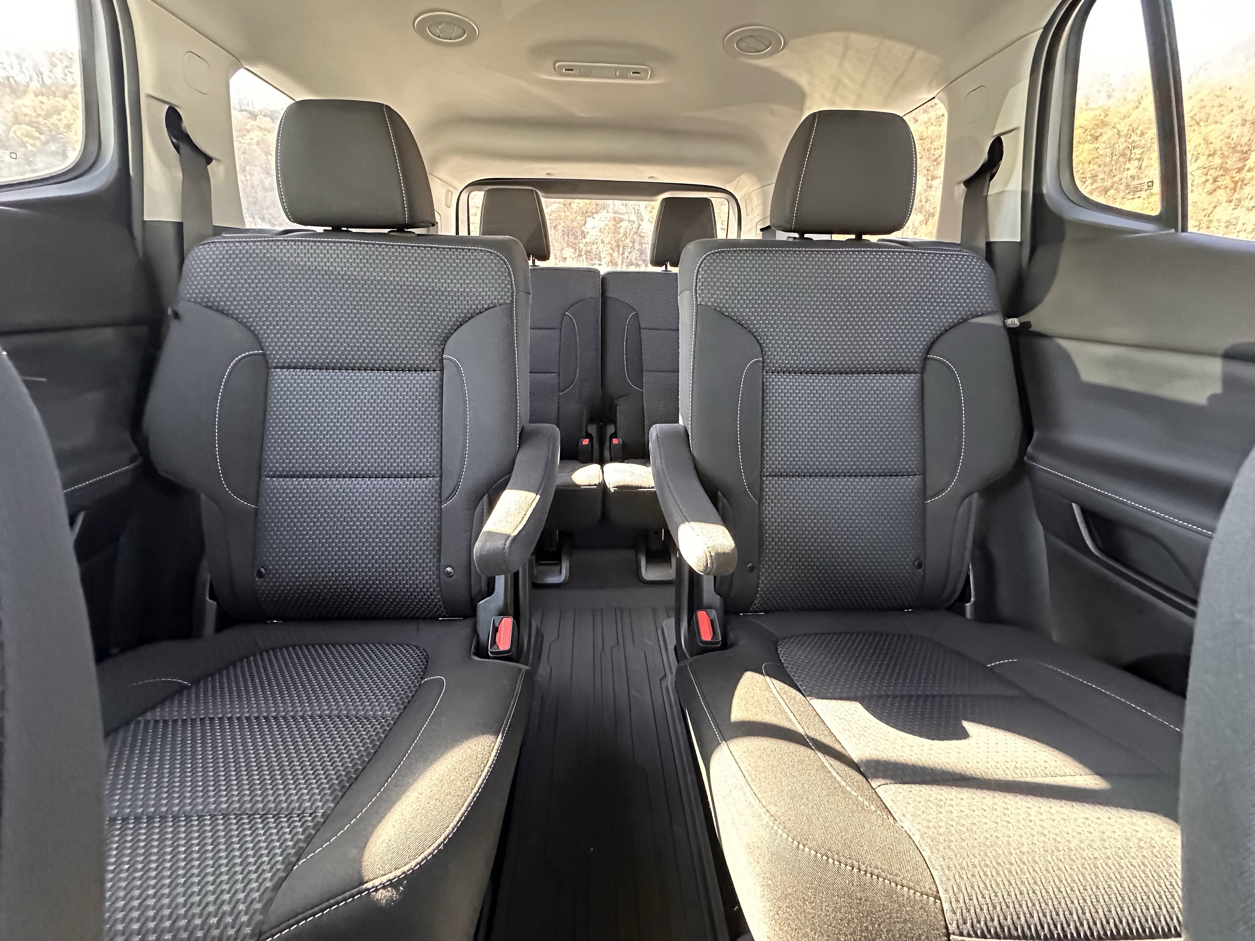 Used 2023 GMC Acadia SLE w/ Driver Convenience Package image 20