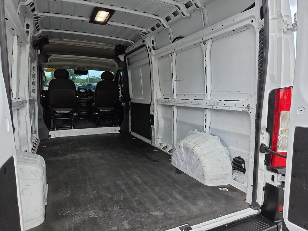 Used 2023 RAM ProMaster 2500 FWD image 16