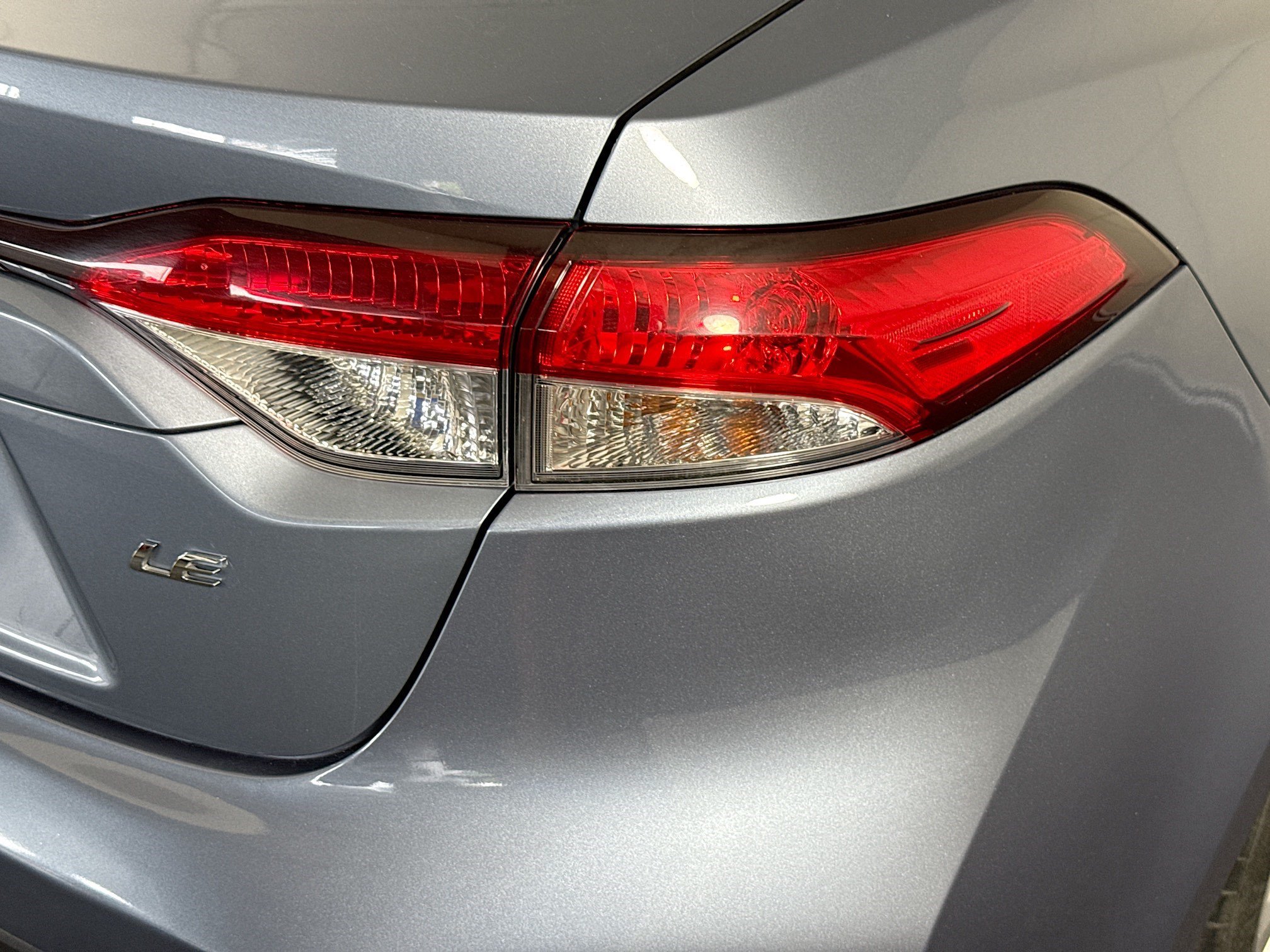 Used 2022 Toyota Corolla LE FWD image 33