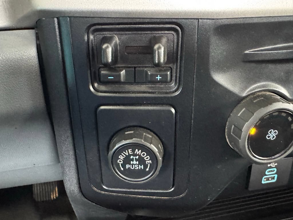 Used 2024 Ford F350 XL RWD image 24