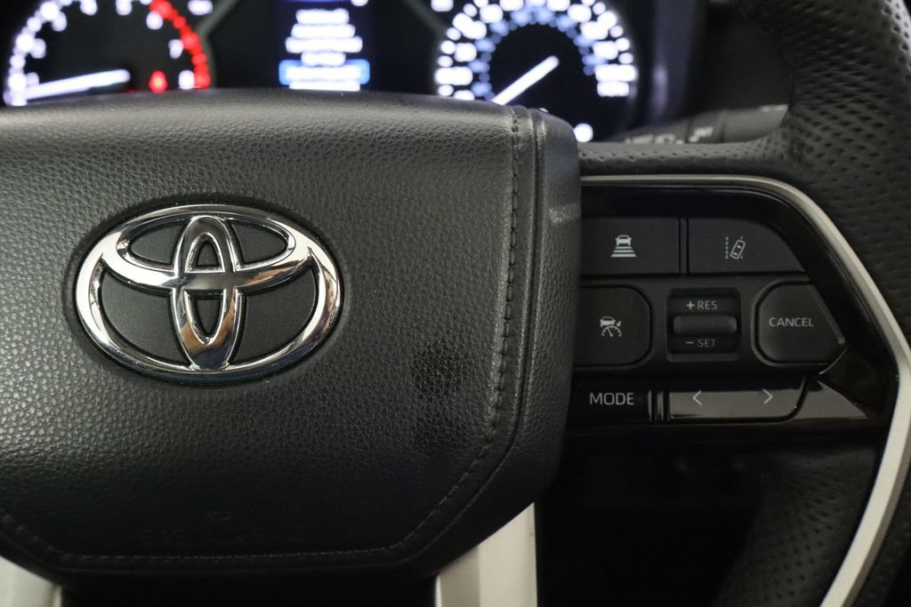 Used 2023 Toyota Tundra Limited RWD image 10