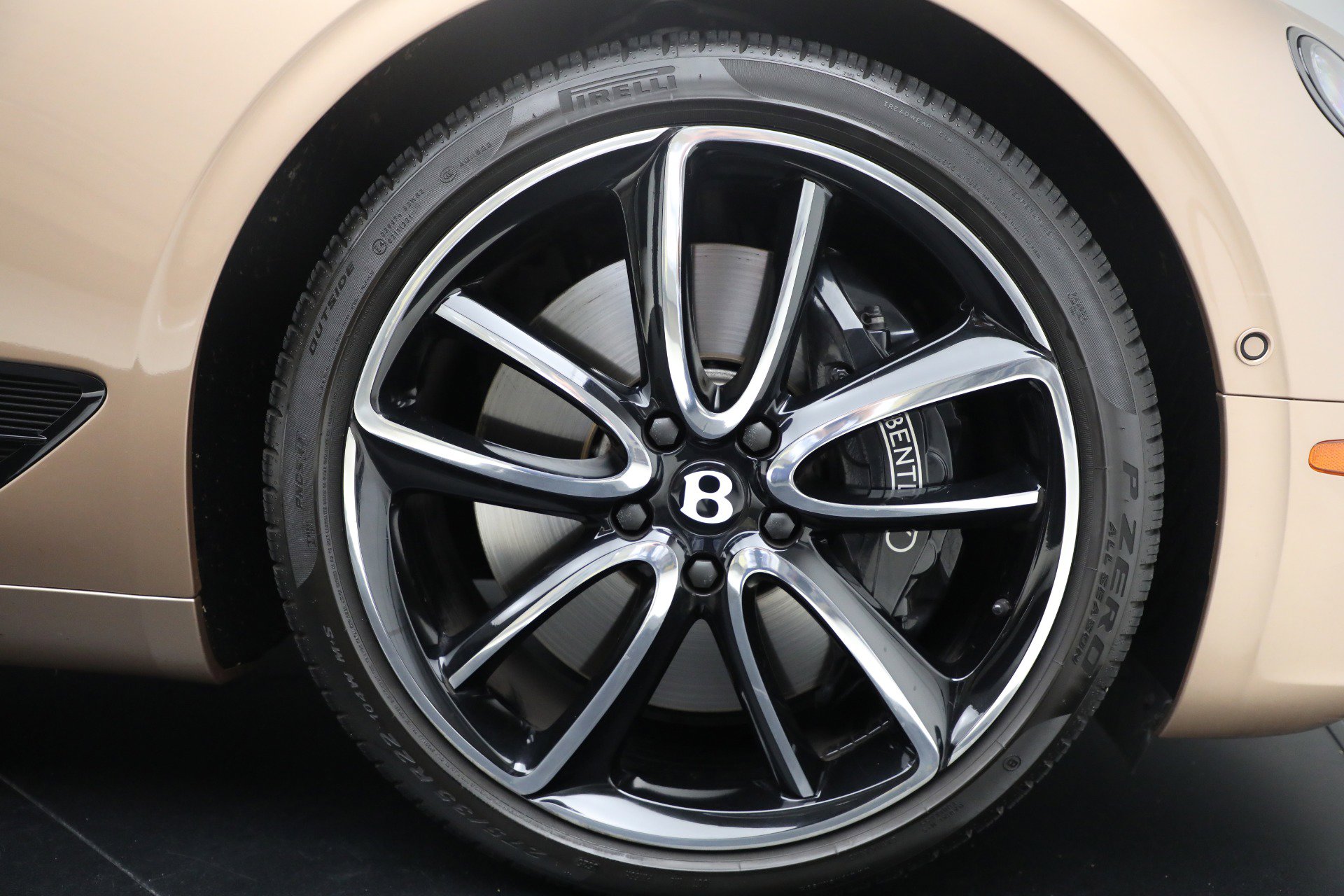 Certified 2022 Bentley Continental GT image 14