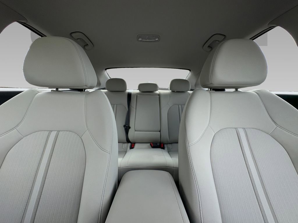 New 2024 Hyundai Sonata SEL image 2