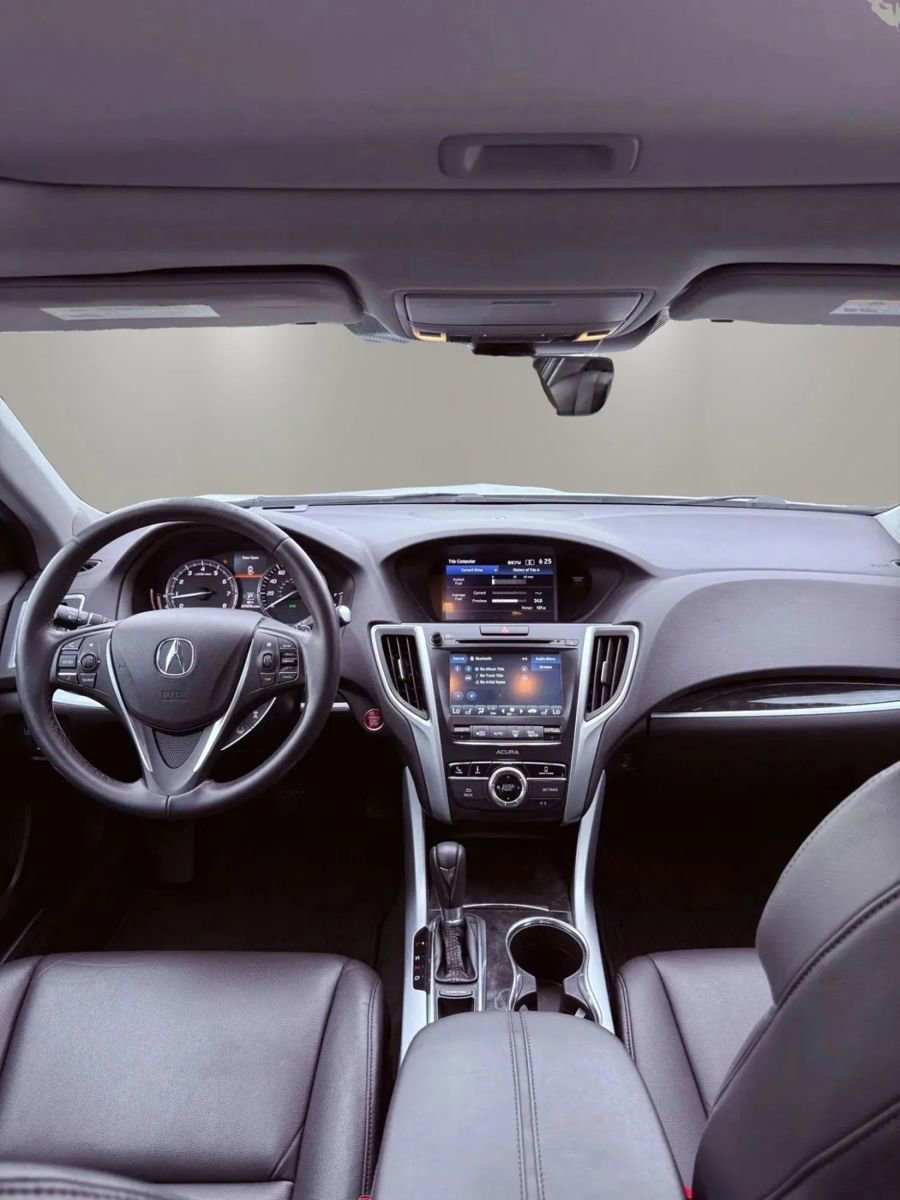 Used 2018 Acura TLX FWD image 38