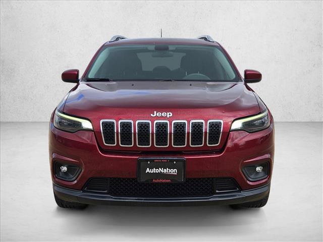 Used 2019 Jeep Cherokee Latitude w/ Popular Appearance Group FWD image 2