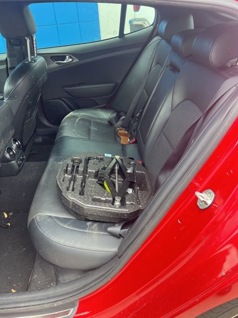 Used 2020 Kia Stinger GT RWD image 11
