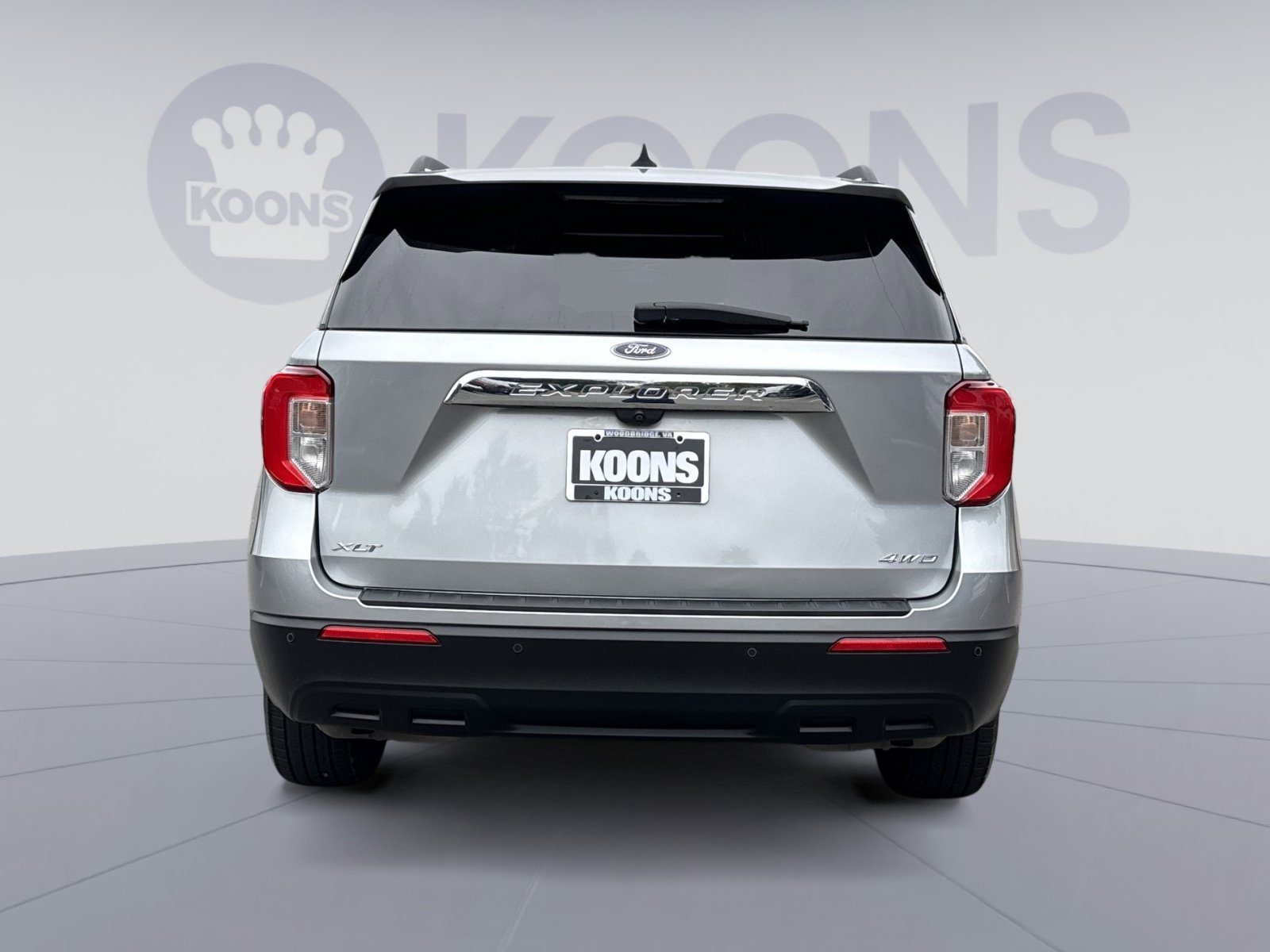 Used 2021 Ford Explorer XLT AWD/4WD image 5