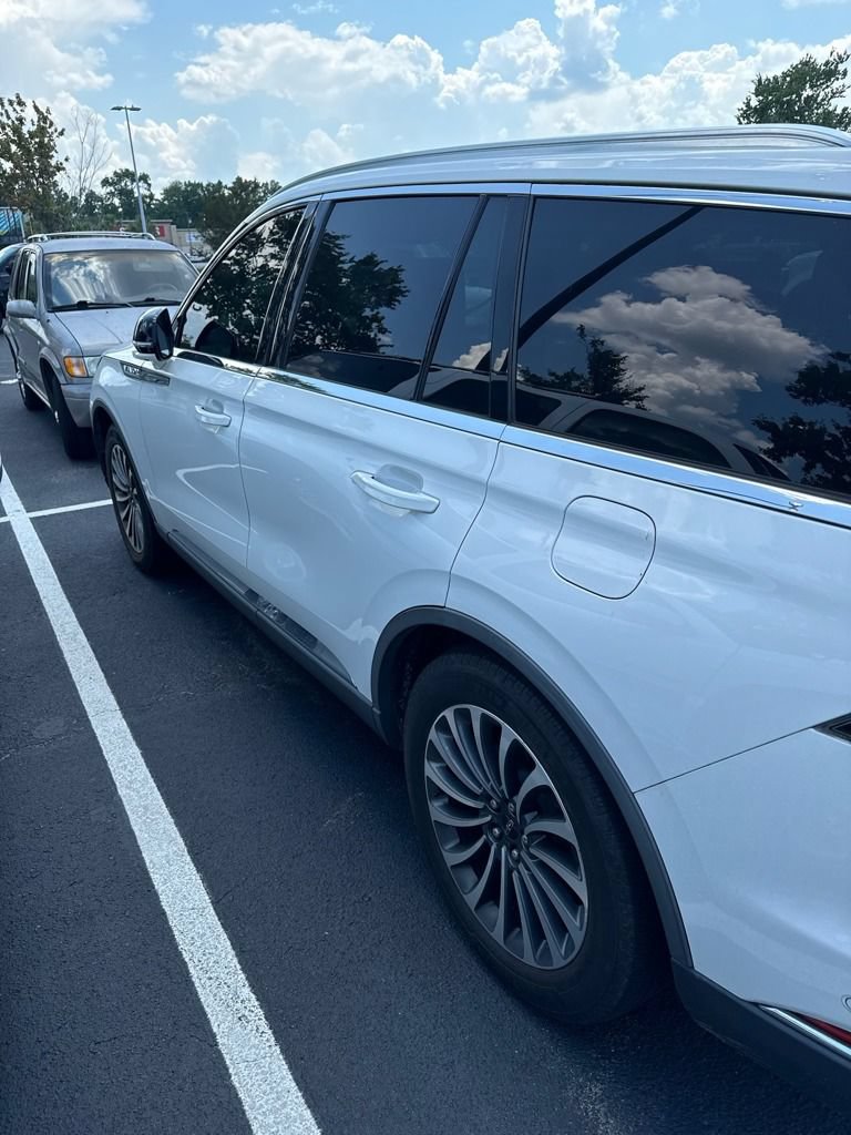 Used 2020 Lincoln Aviator Reserve w/ Elements Package Plus RWD image 4