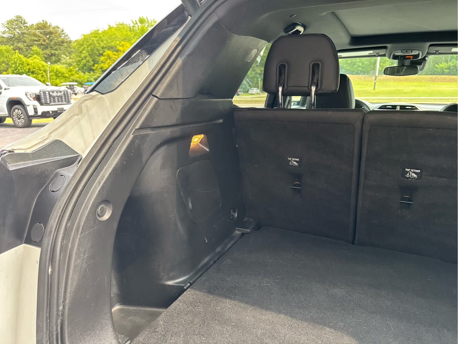 Used 2023 Chevrolet TrailBlazer RS w/ Sun and Liftgate Package AWD/4WD image 38