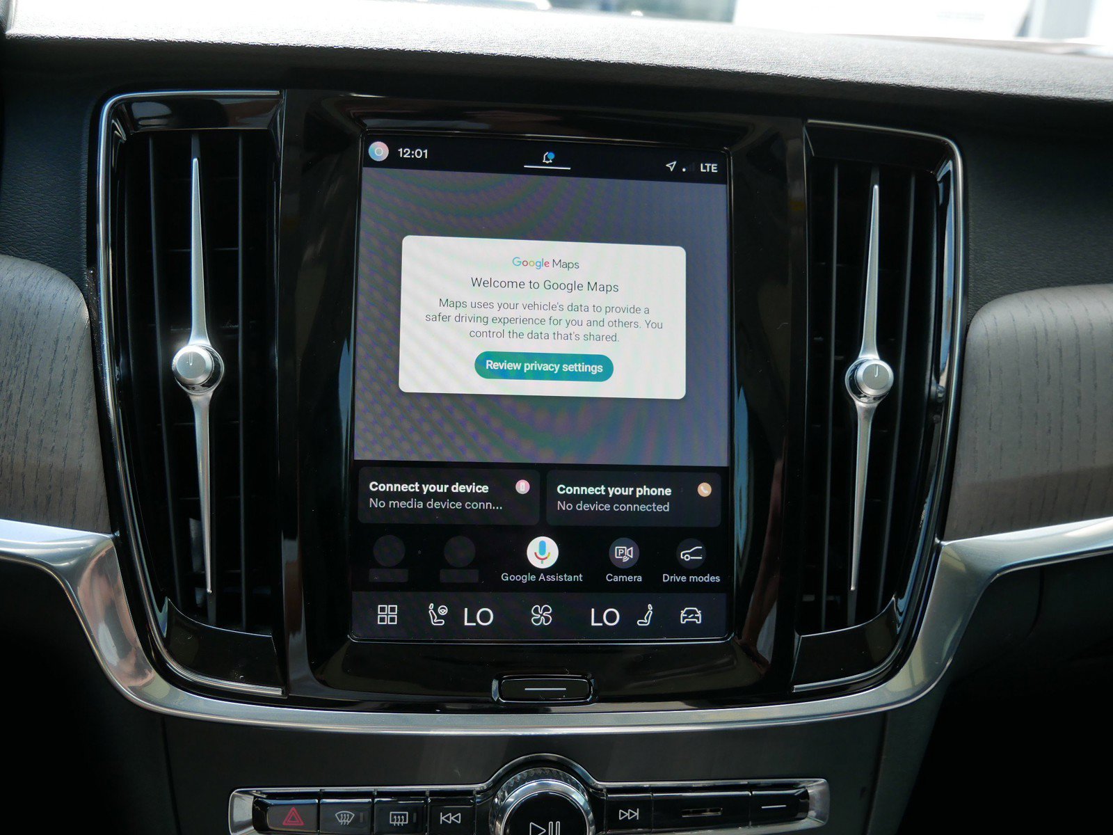 Certified 2023 Volvo S90 B6 Plus w/ Protection Package Premier AWD/4WD image 18