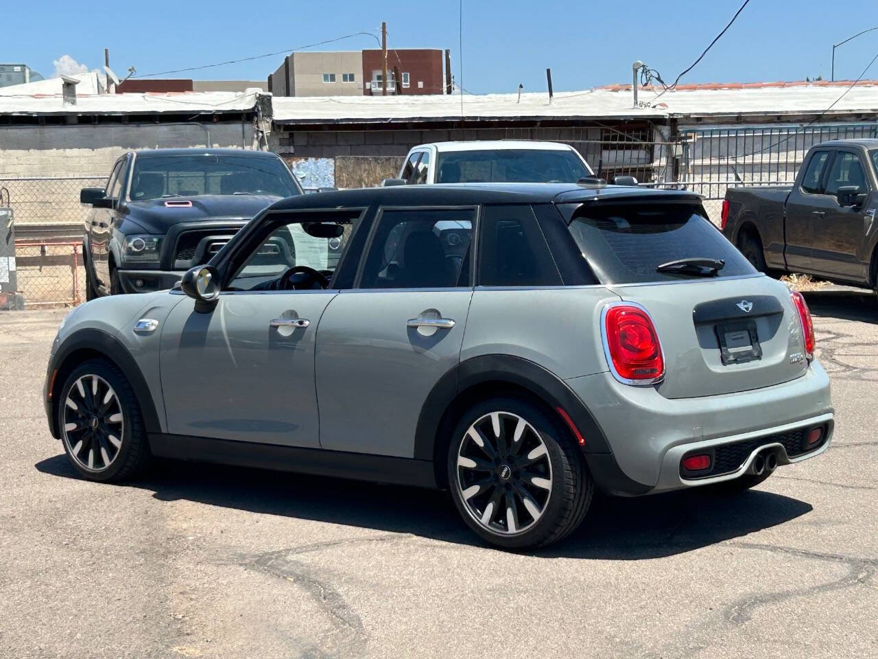 Used 2016 MINI Cooper S FWD image 5