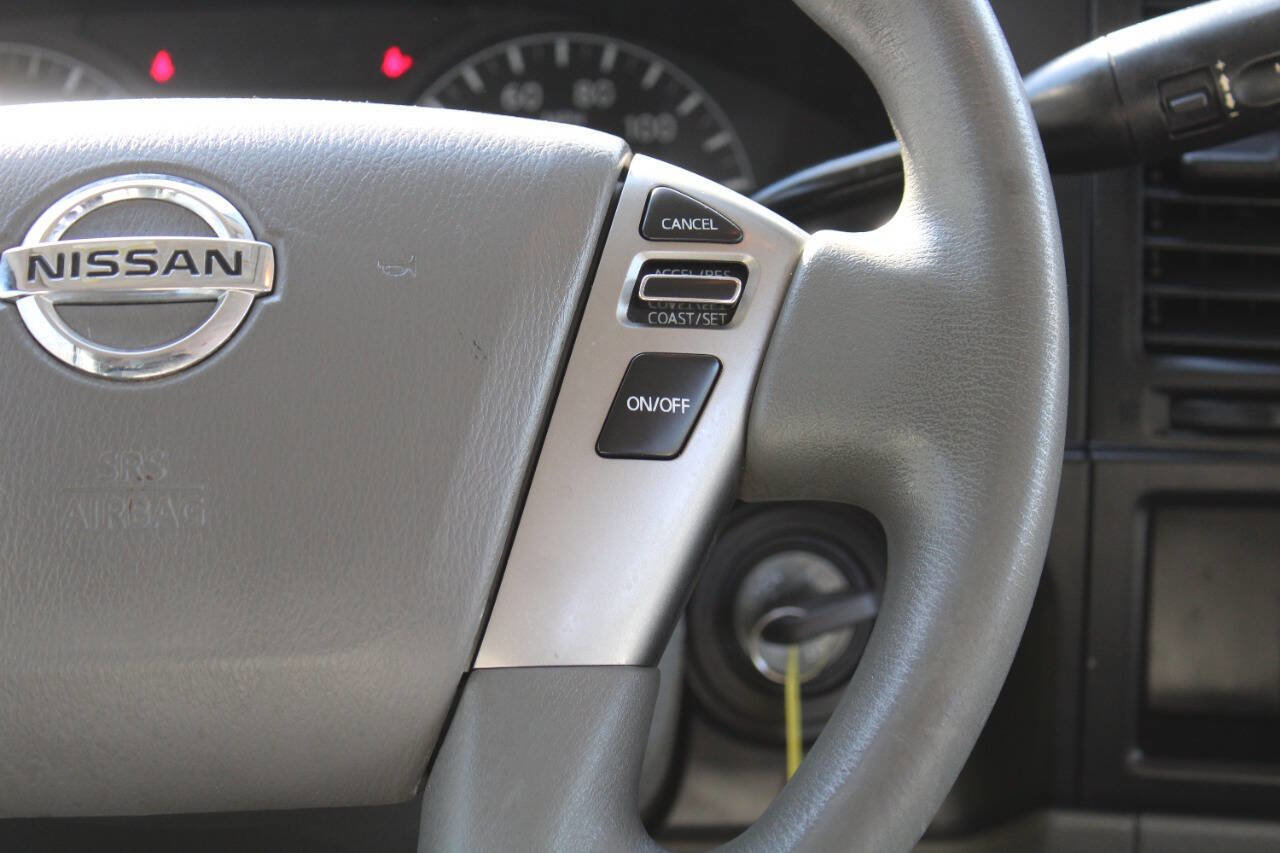 Used 2016 Nissan NV 3500 SV w/ SV Technology Package image 34