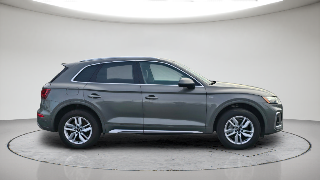 Used 2023 Audi Q5 2.0T Premium AWD/4WD image 4