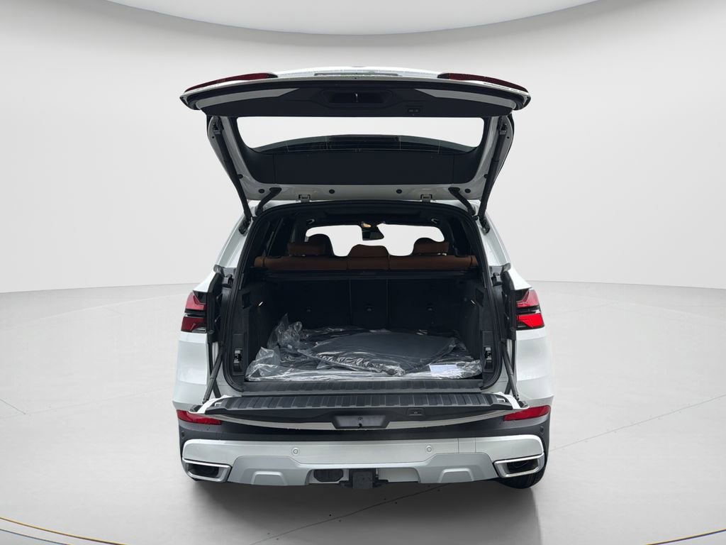 New 2026 BMW X5 xDrive40i AWD/4WD image 26