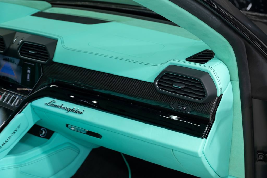 Used 2024 Lamborghini Urus S image 57