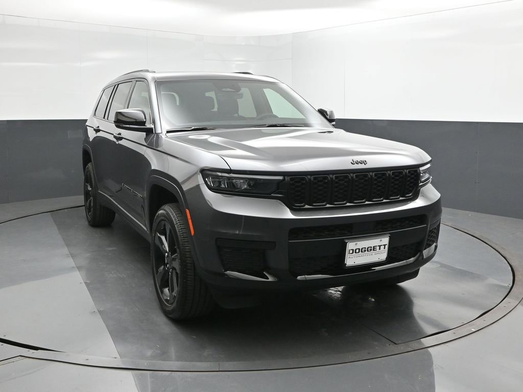 New 2025 Jeep Grand Cherokee L Altitude RWD image 22